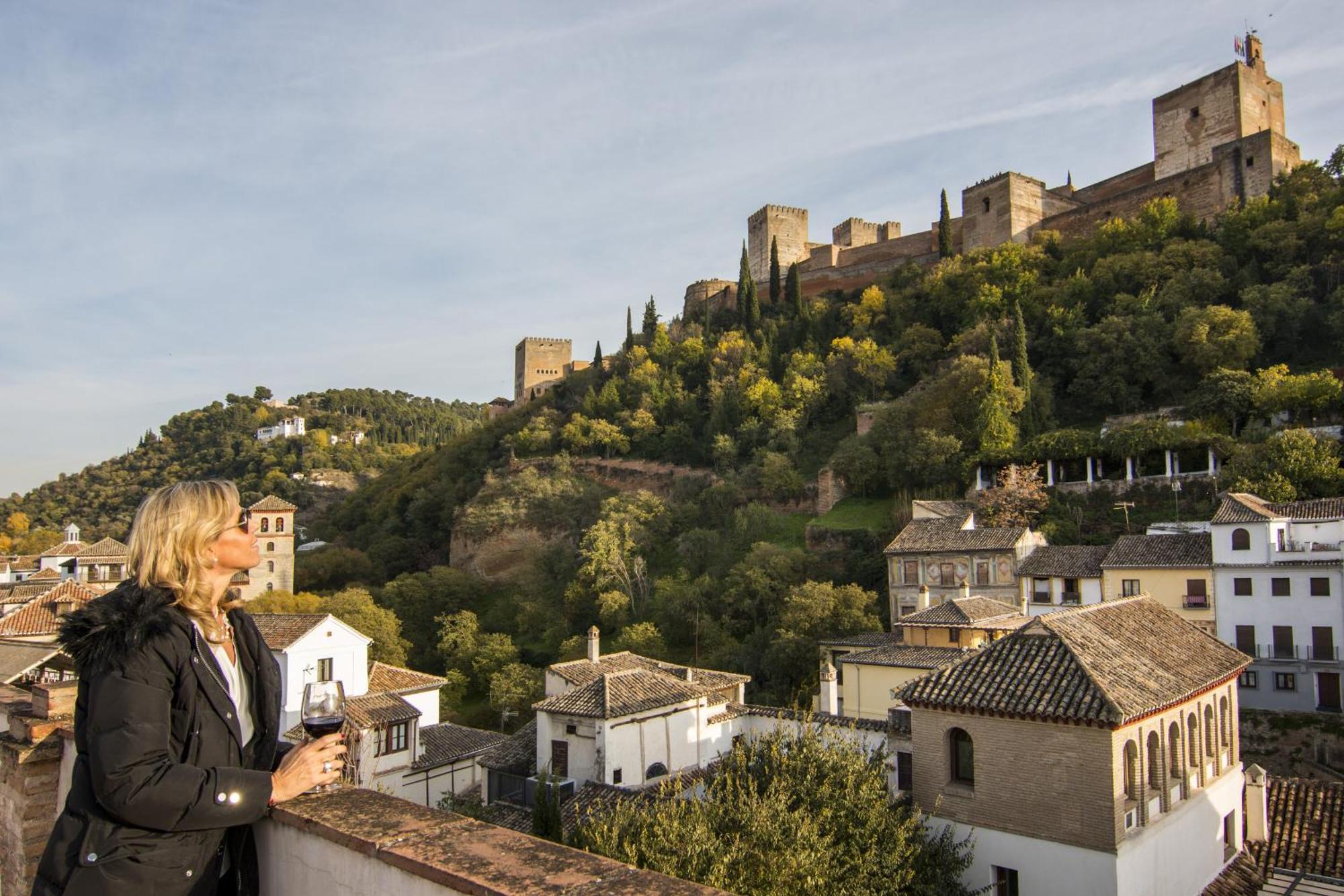 Magic Alhambra Retreat Apartment Granada Bagian luar foto